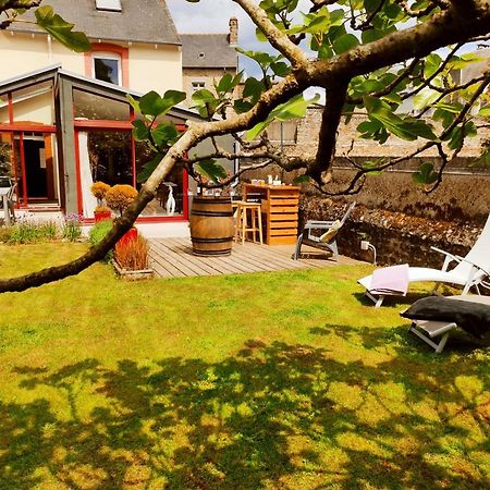 Aux Trois Palmiers Bed & Breakfast Saint-Brieuc Exterior photo